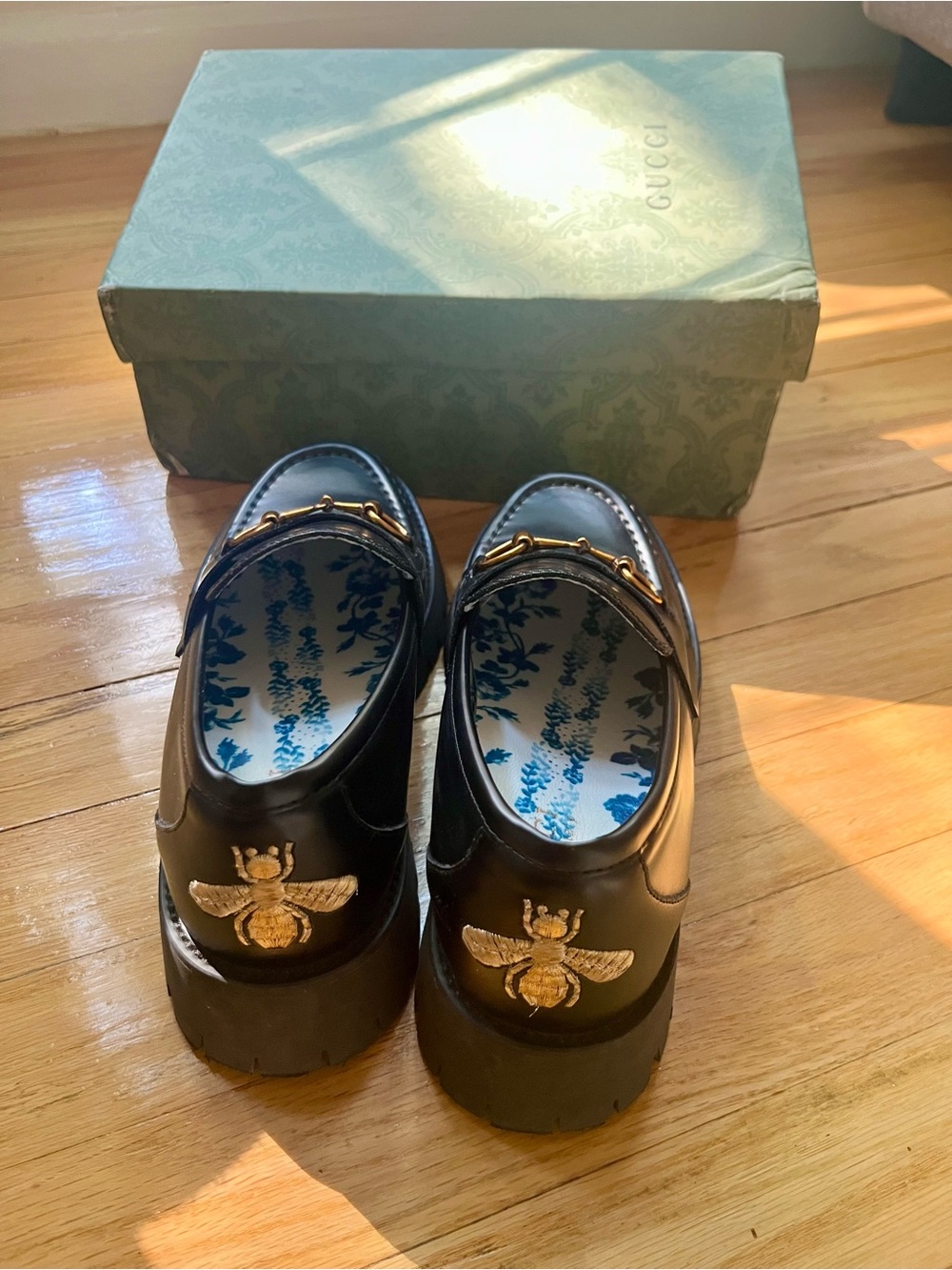 Gucci Black Leather Horsebit Lug Sole Loafers with Gold Hardware - Picture 4 of 4